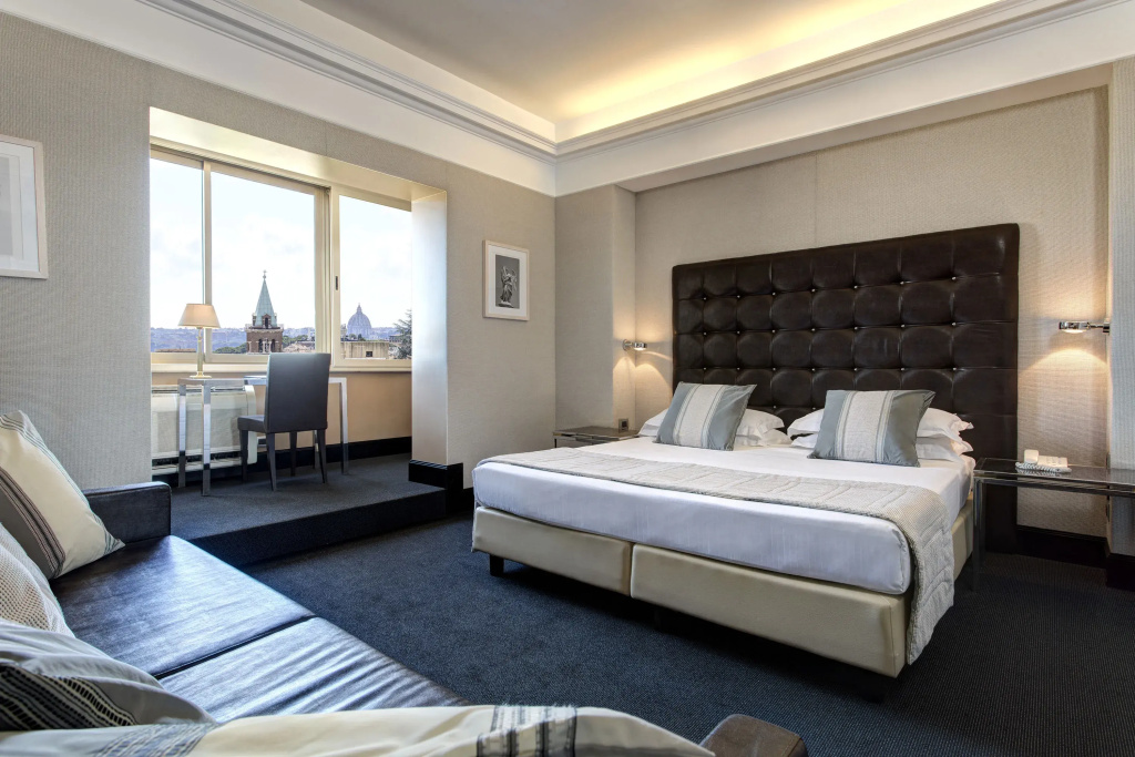 Dome View Double room (full double bed)