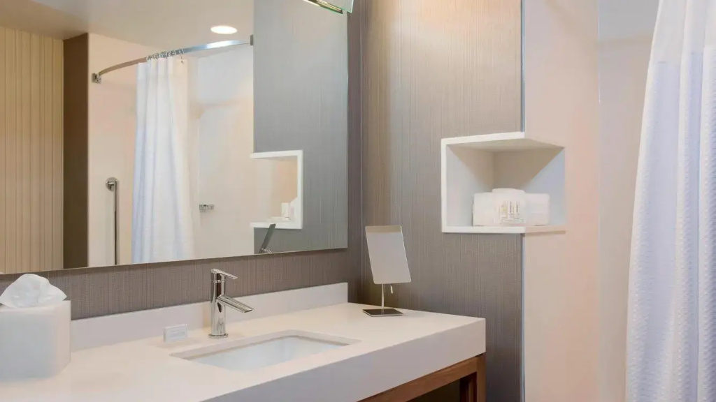 Courtyard by Marriott Holland Downtown - Chambres