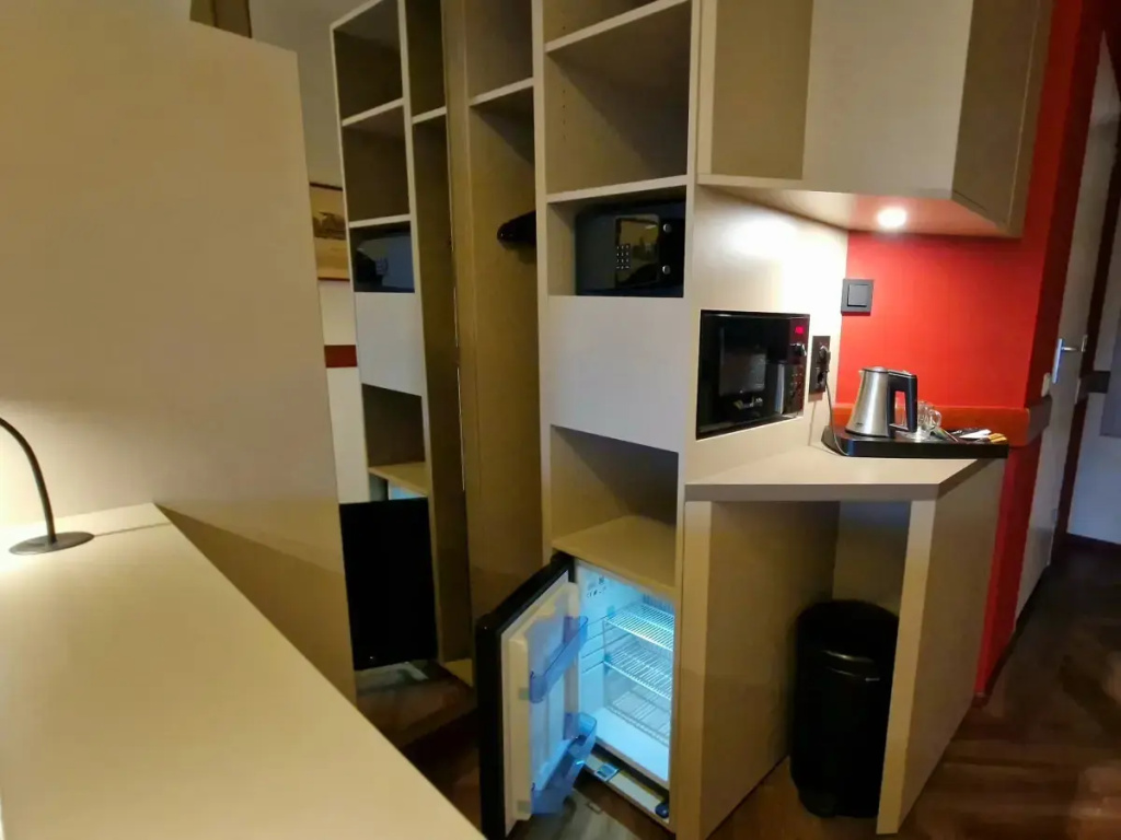 First Class Double room (full double bed)