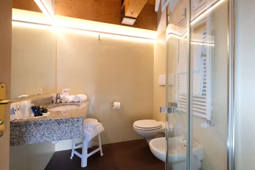 La Roccia Wellness Hotel - Chambres