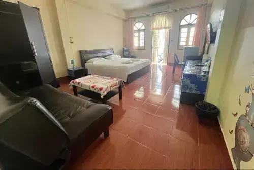 1 Bedroom Double Apartment (full double bed)