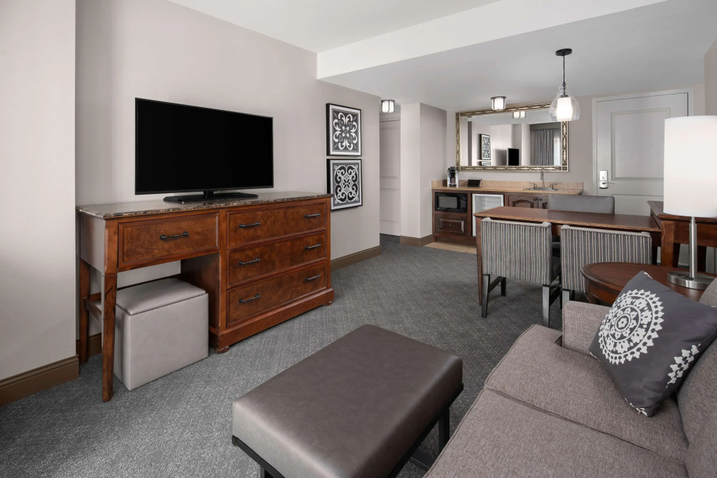 Embassy Suites San Antonio Riverwalk-Downtown - Chambres