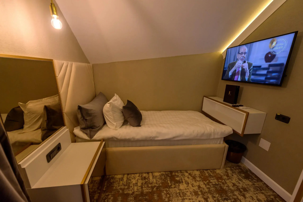 Single room