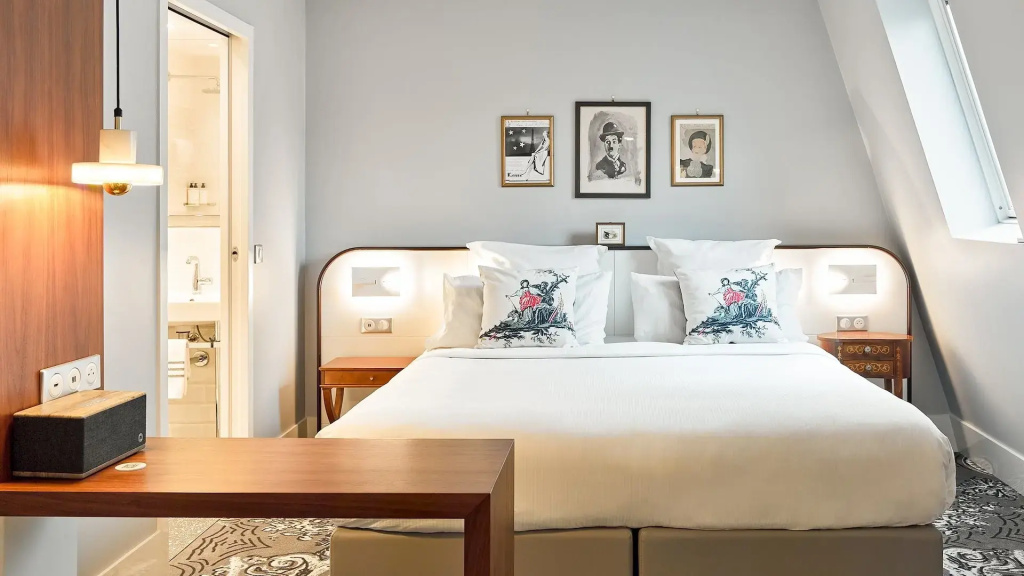 Afterworks Executive Double room (full double bed)