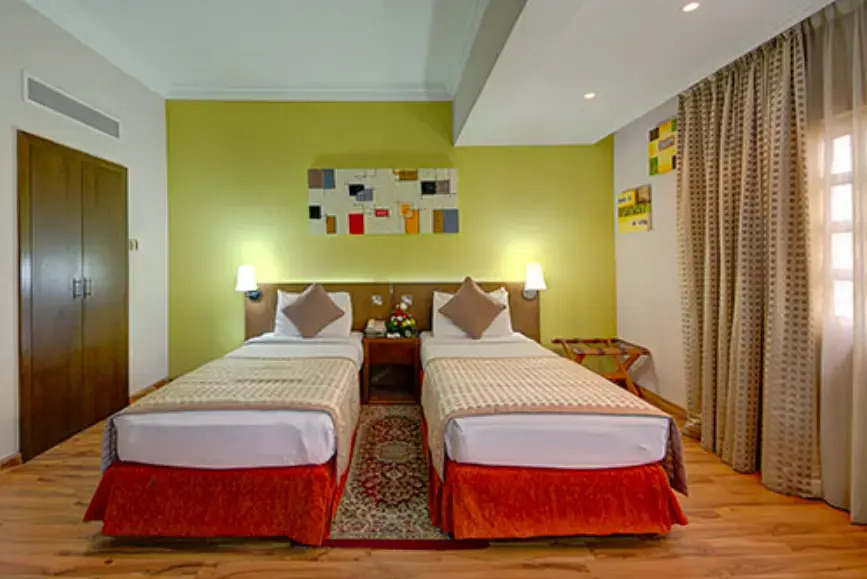 Ascot Hotel
