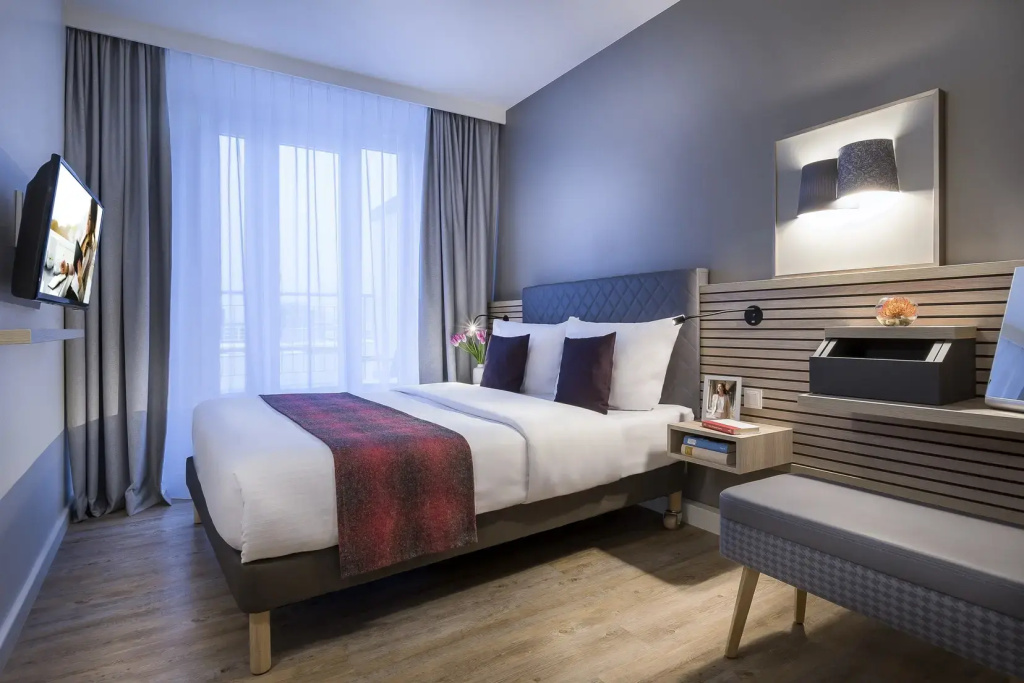 2 Bedrooms Apartment