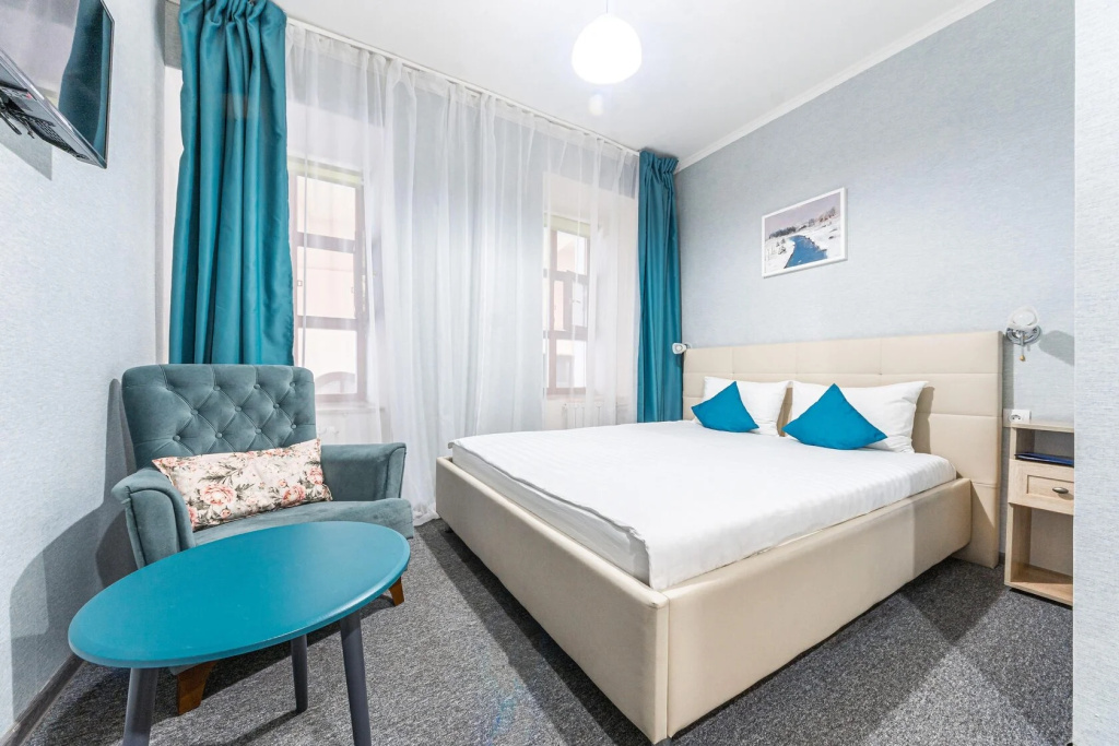 Comfort+ Double room (full double bed)