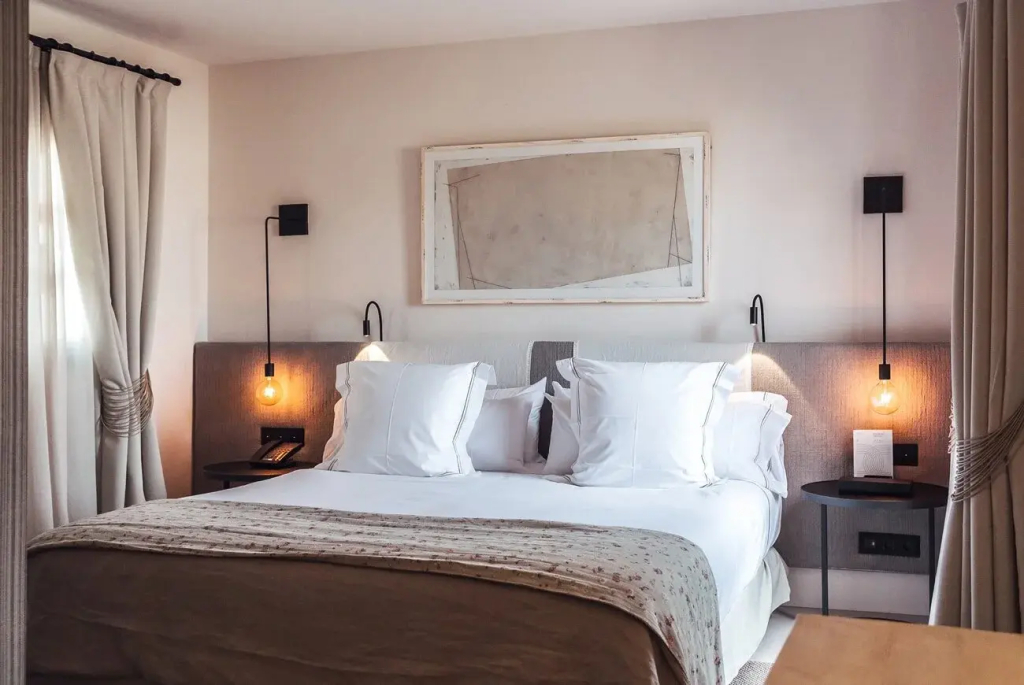 La Torre Double Studio twin beds
