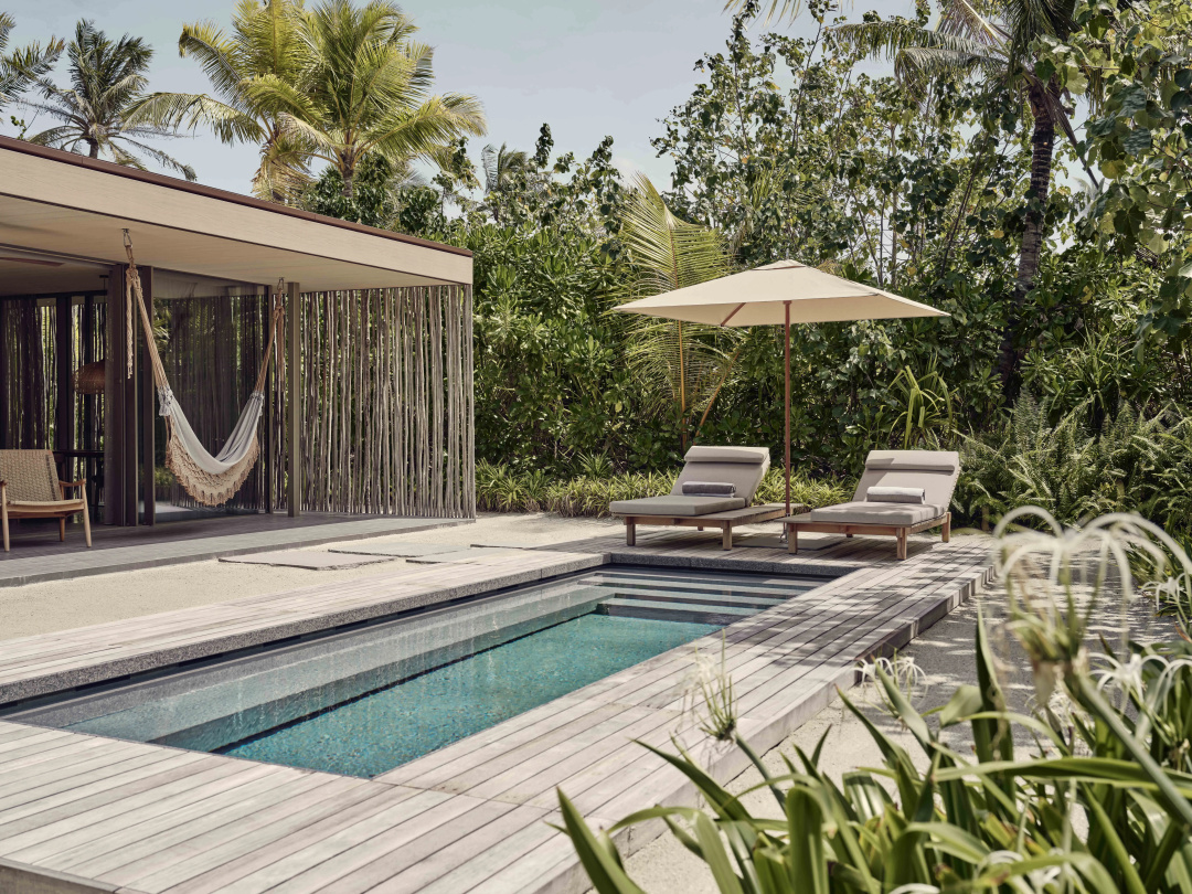 Patina Maldives, Fari Islands — the pool