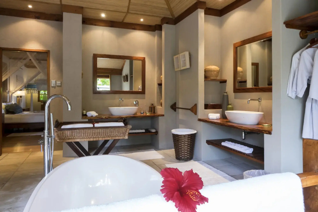 Denis Private Island — a room
