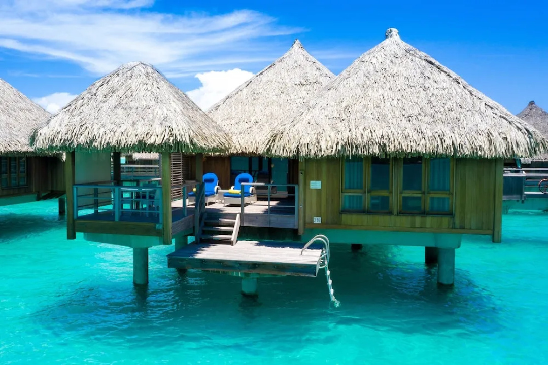 Deluxe Otemanu Overwater Double Villa