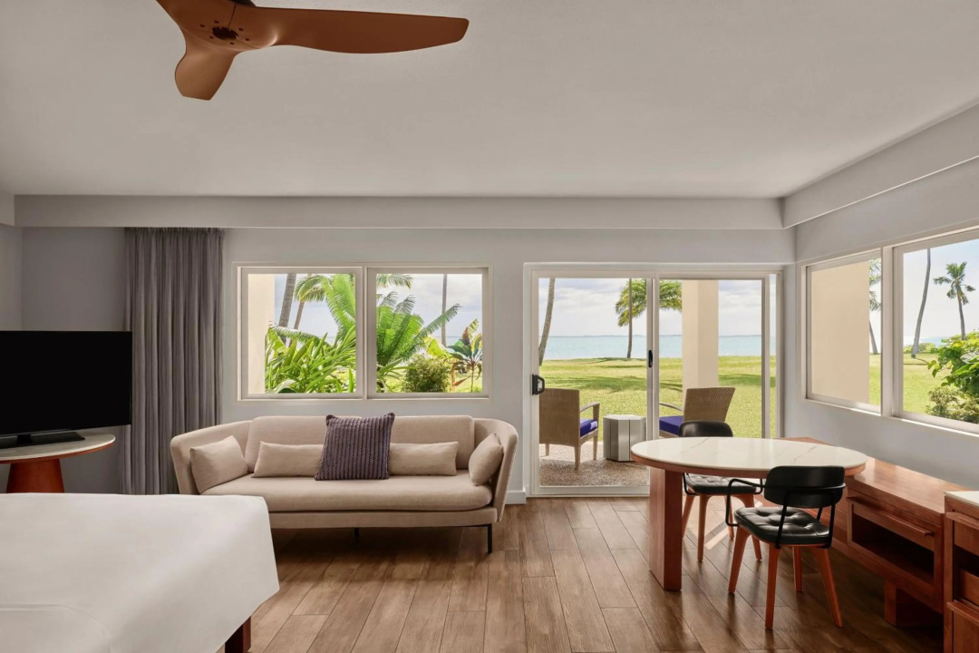 Sheraton Fiji Golf & Beach Resort — a balcony