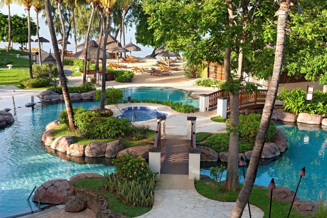Hilton Mauritius Resort & Spa — the pool