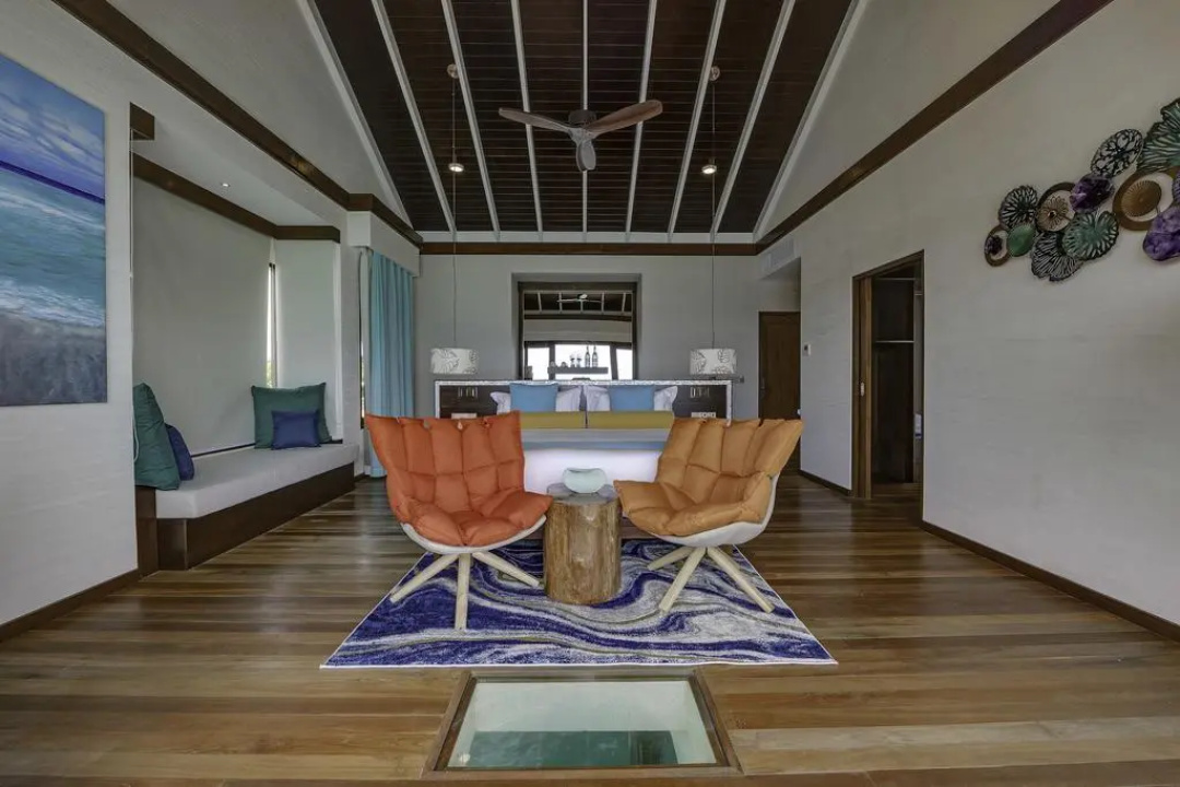 Atmosphere Kanifushi — the lobby