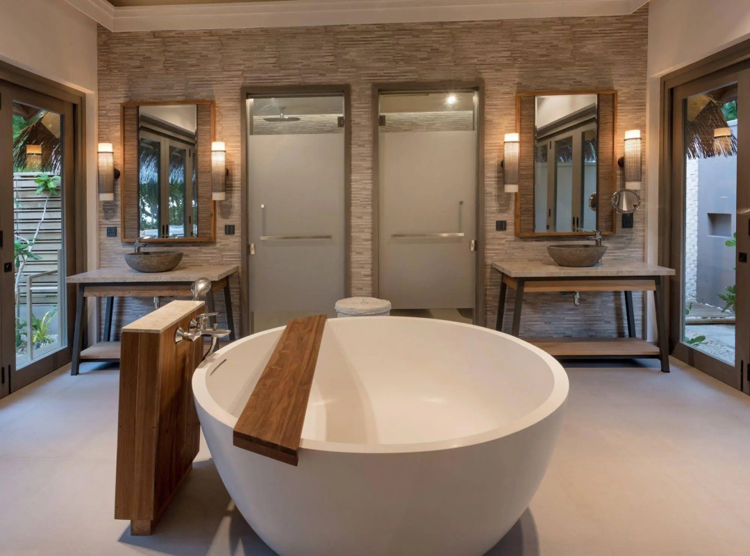 Vakkaru Maldives — a bathroom
