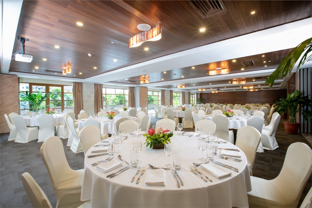 Savoy Seychelles Resort & Spa — dining