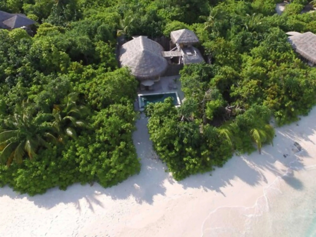 Lagoon Family Pool Beach Villa