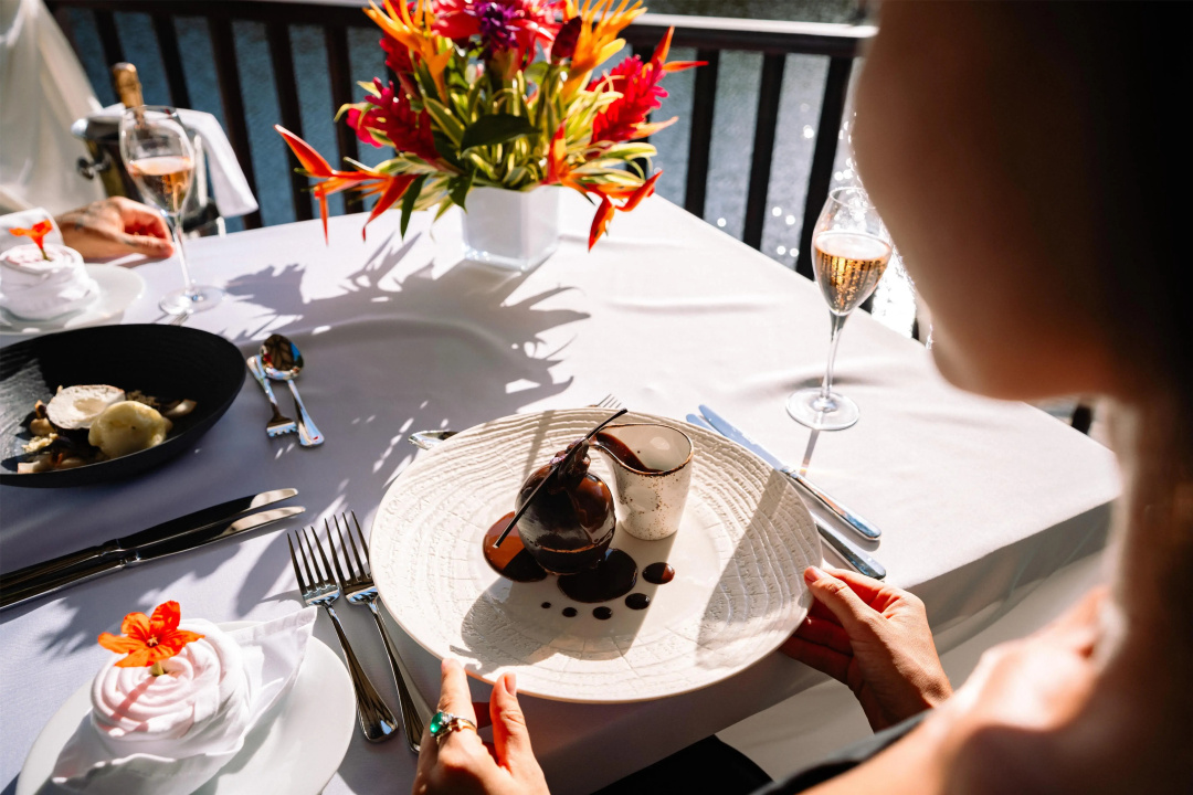 Kempinski Seychelles Resort Baie Lazare — the food