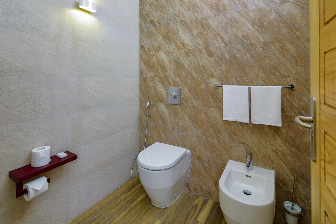 Cocoon Maldives — a bathroom