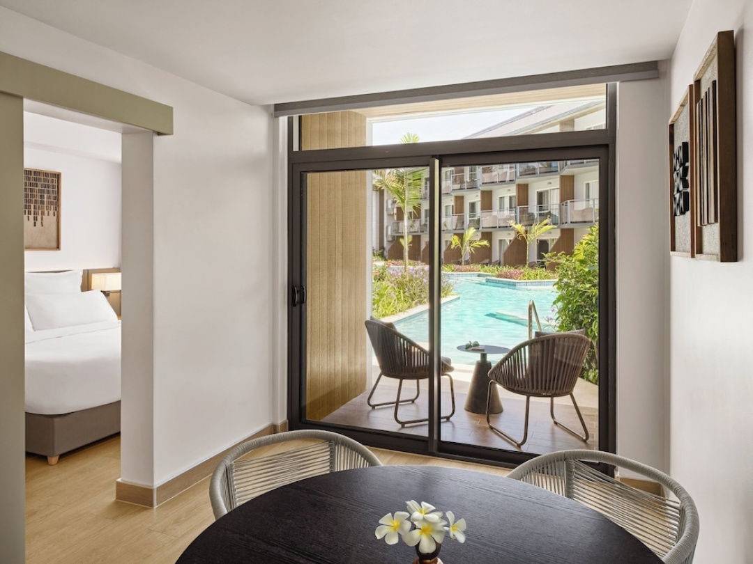 Crowne Plaza Fiji Nadi Bay Resort & Spa by IHG — a balcony