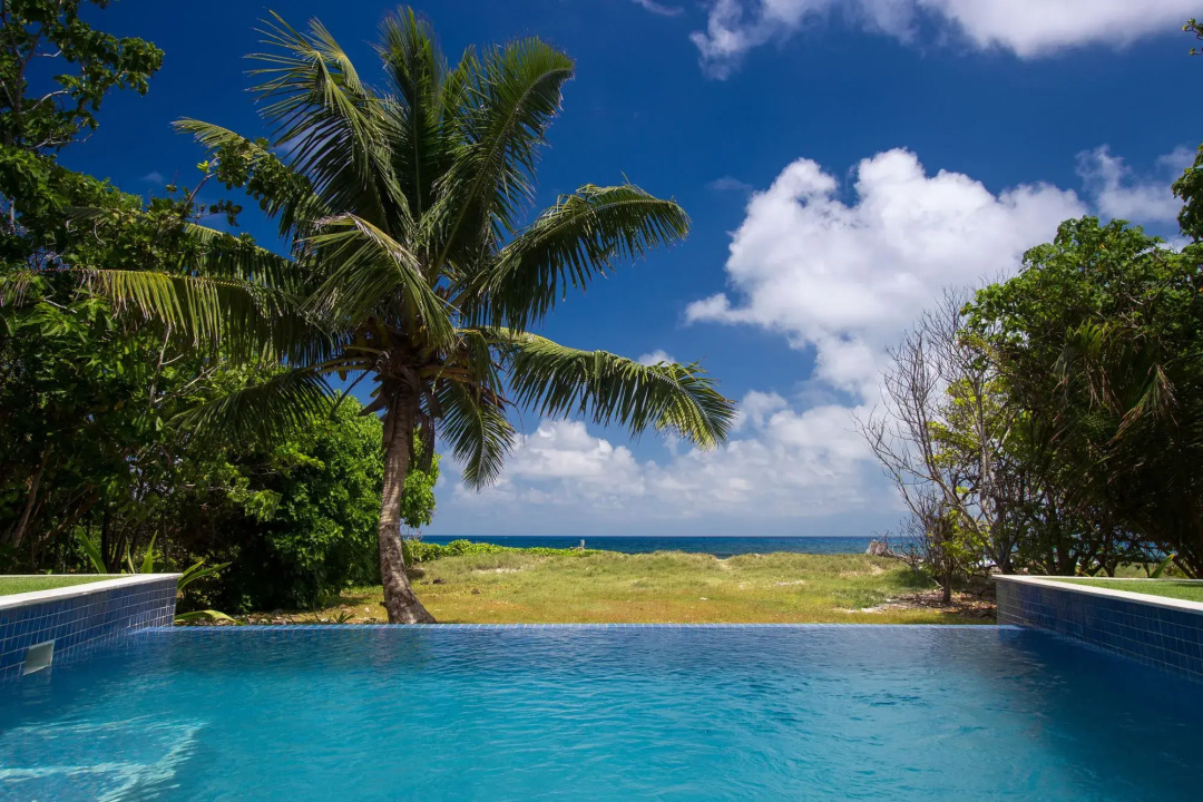 Cousine Island — the pool