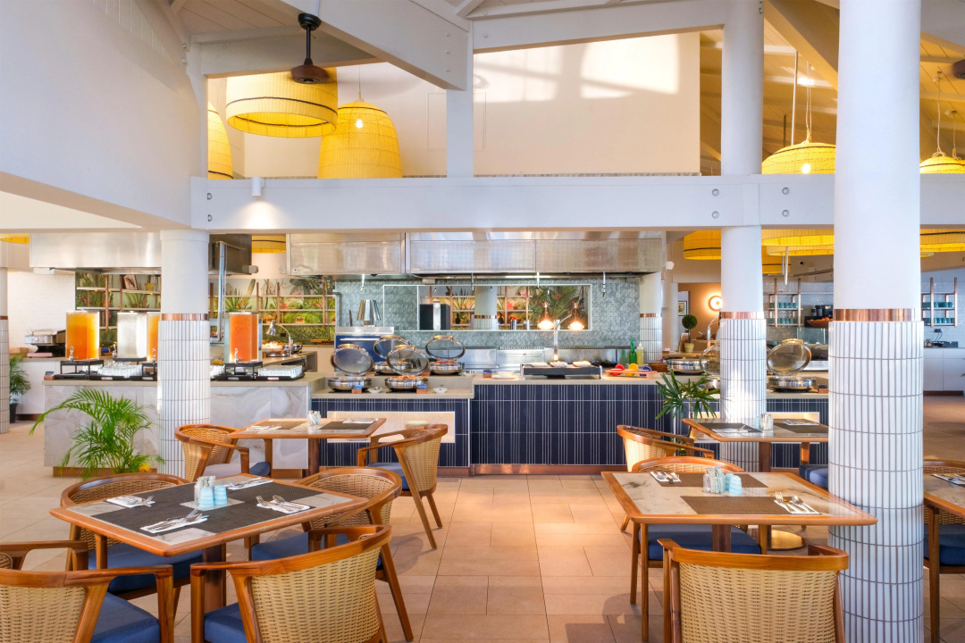 Radisson Blu Resort Fiji Denarau Island — dining