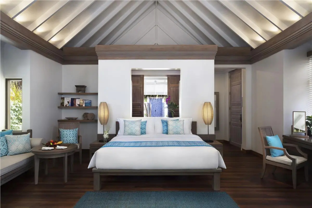 Anantara Dhigu Maldives Resort — a room