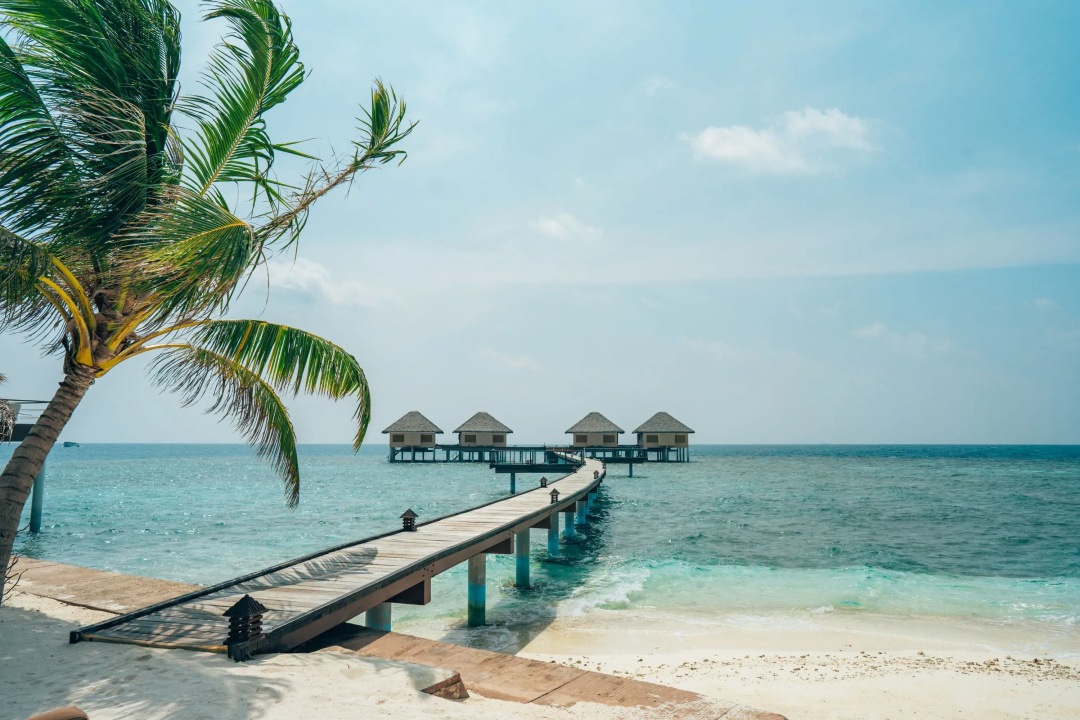 Adaaran Prestige Vadoo — the beach