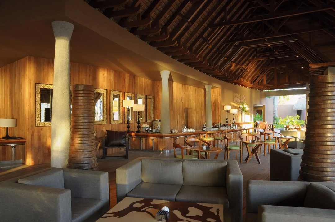Trou aux Biches Beachcomber — dining
