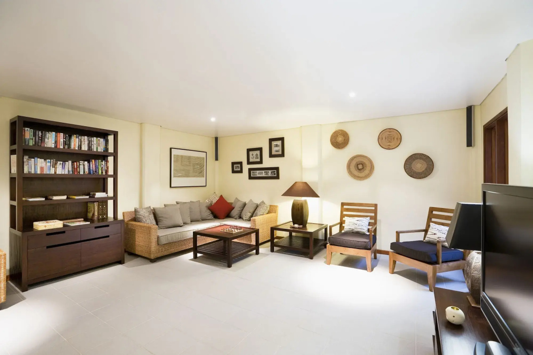 Likuliku Lagoon Resort — a room