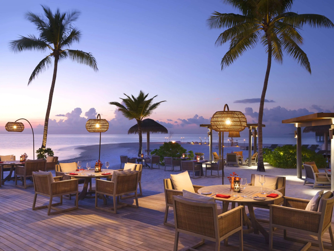 Vakkaru Maldives — dining
