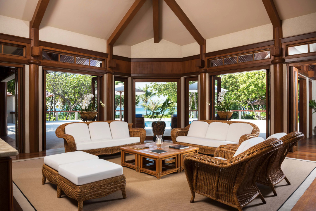 2 Bedrooms Villa