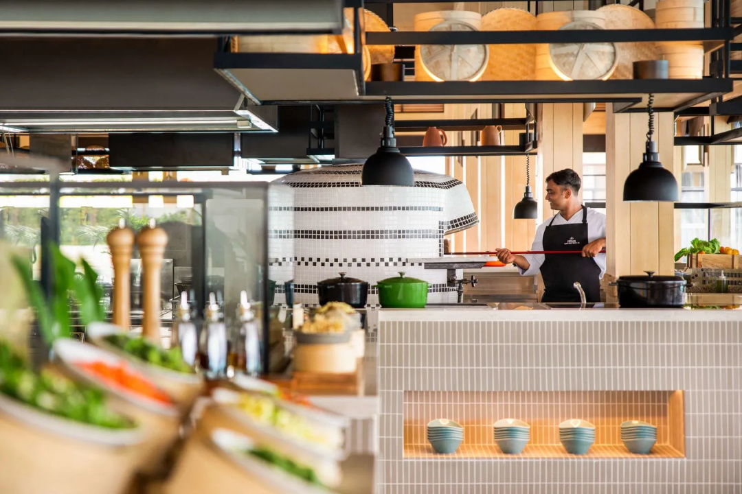 Hilton Maldives Amingiri Resort & Spa — the food