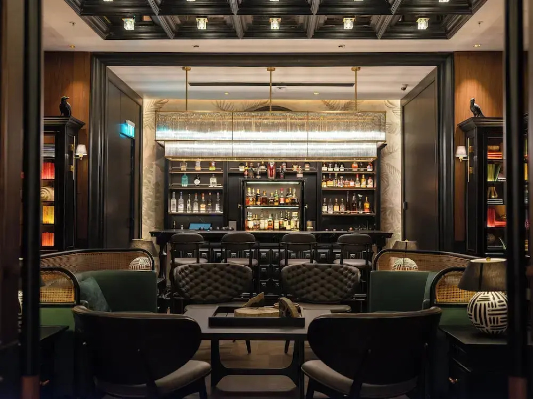 Crowne Plaza Fiji Nadi Bay Resort & Spa by IHG — dining