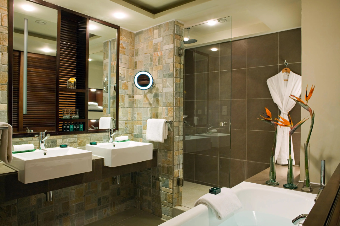 Sofitel Mauritius L'Imperial Resort & Spa — a bathroom