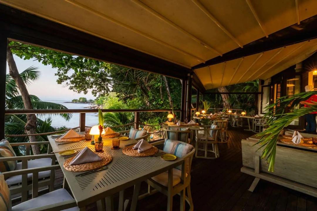 Hilton Seychelles Northolme Resort & Spa — dining