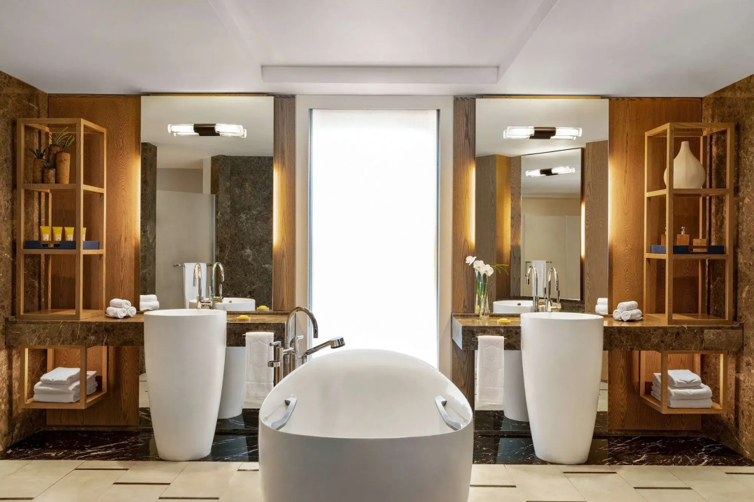 Shangri-La Le Touessrok — a bathroom