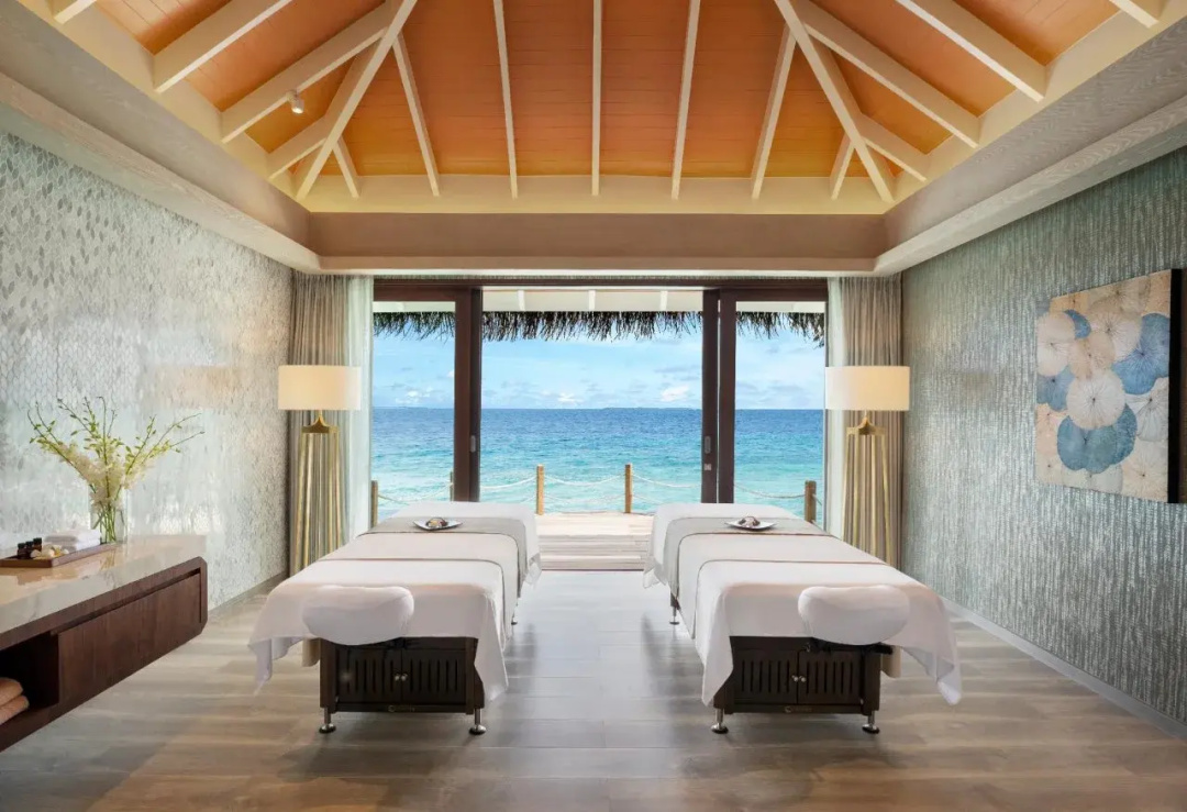 JW Marriott Maldives Resort & Spa — the grounds
