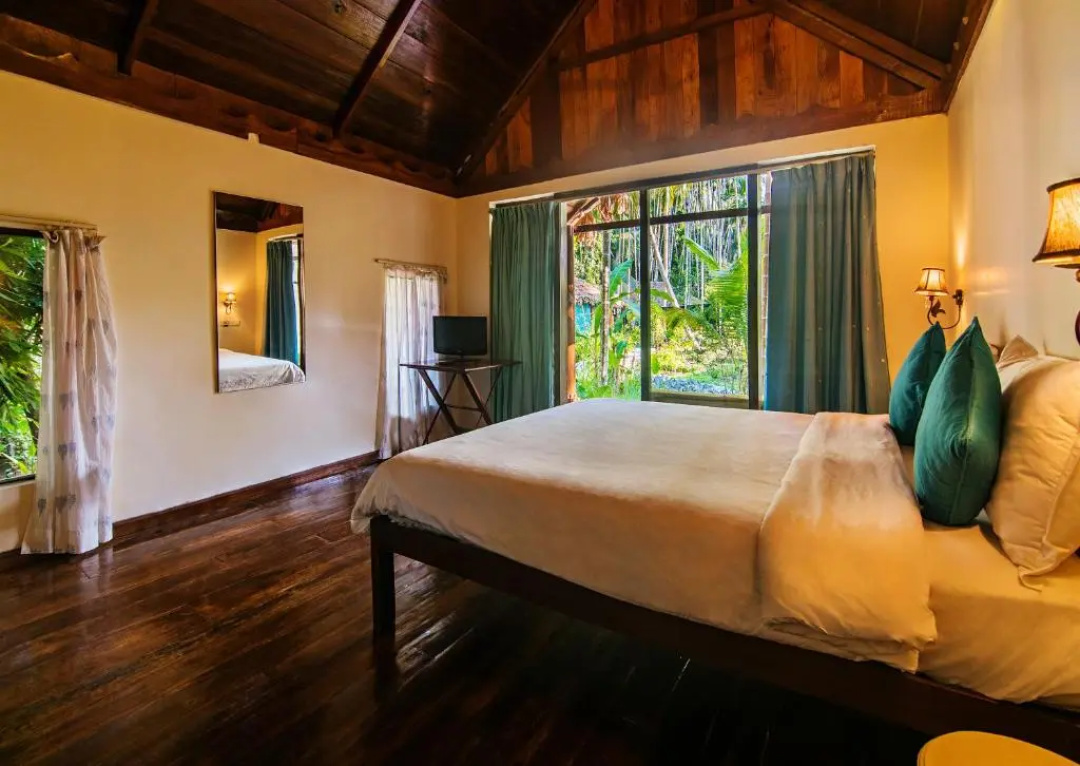 2 Bedrooms Quadruple Bungalow