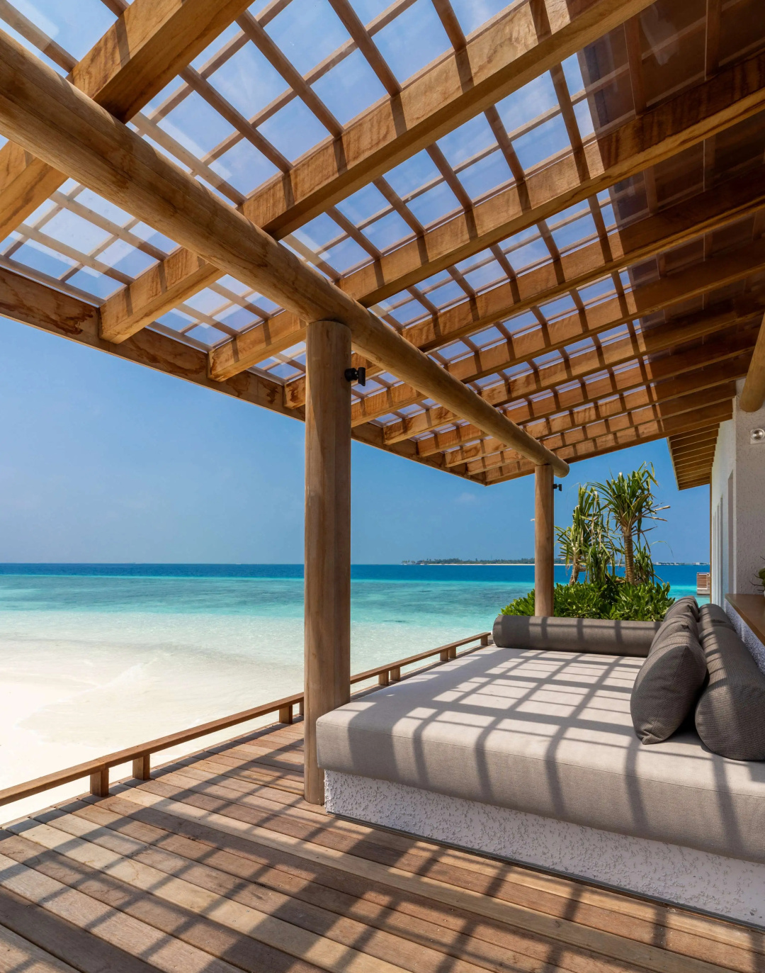 Alila Kothaifaru Maldives — the beach