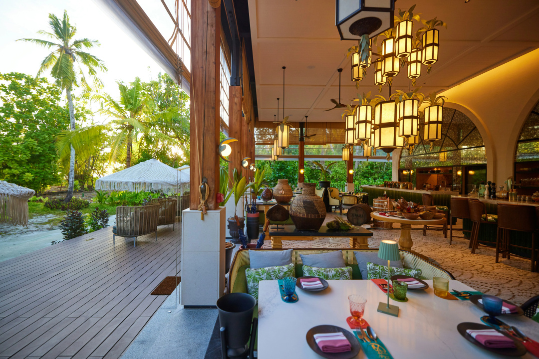 Waldorf Astoria Seychelles Platte Island — dining