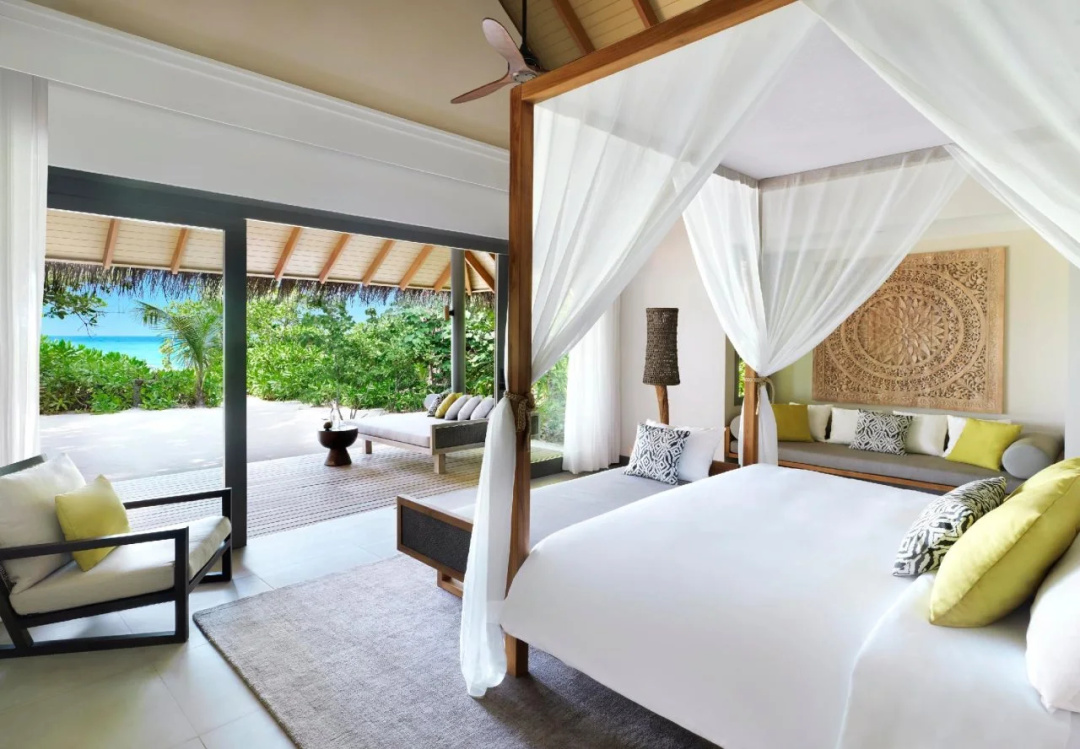 Vakkaru Maldives — a room