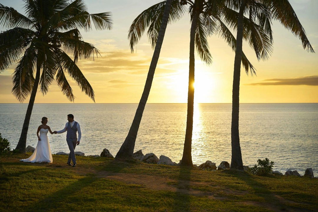 Fiji Marriott Resort Momi Bay — the beach