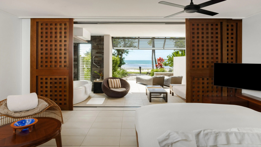 InterContinental Fiji Golf Resort & Spa by IHG — a balcony