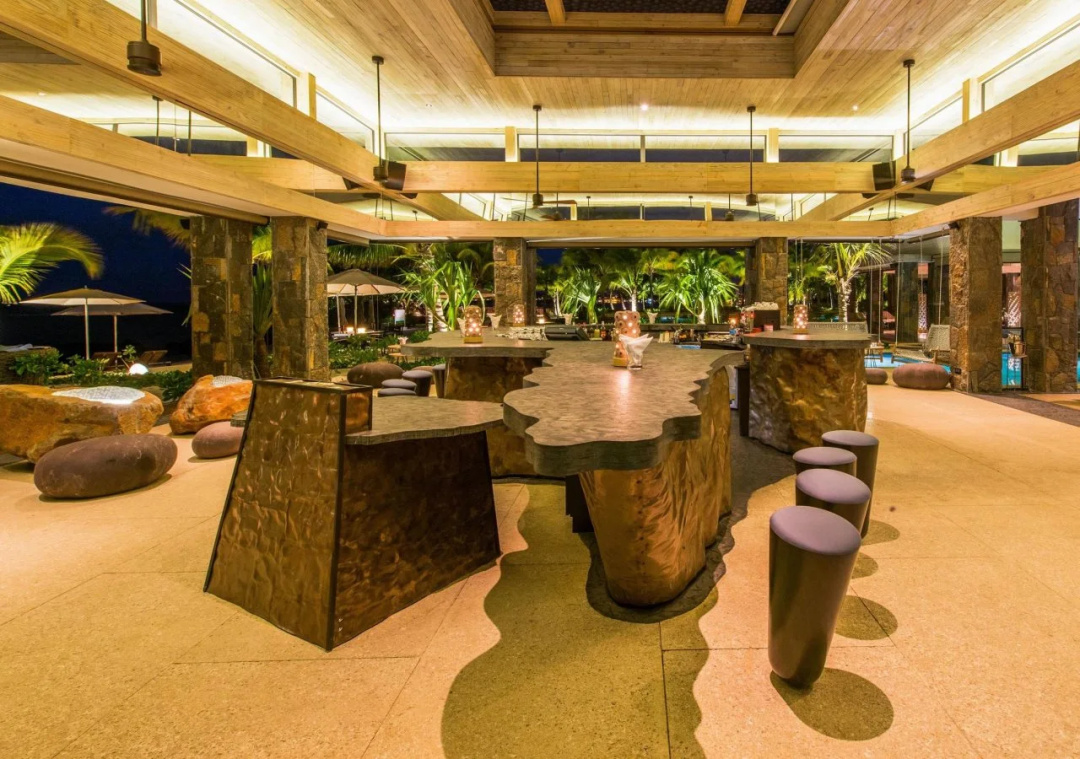 The Westin Mauritius Turtle Bay Resort and Spa — dining