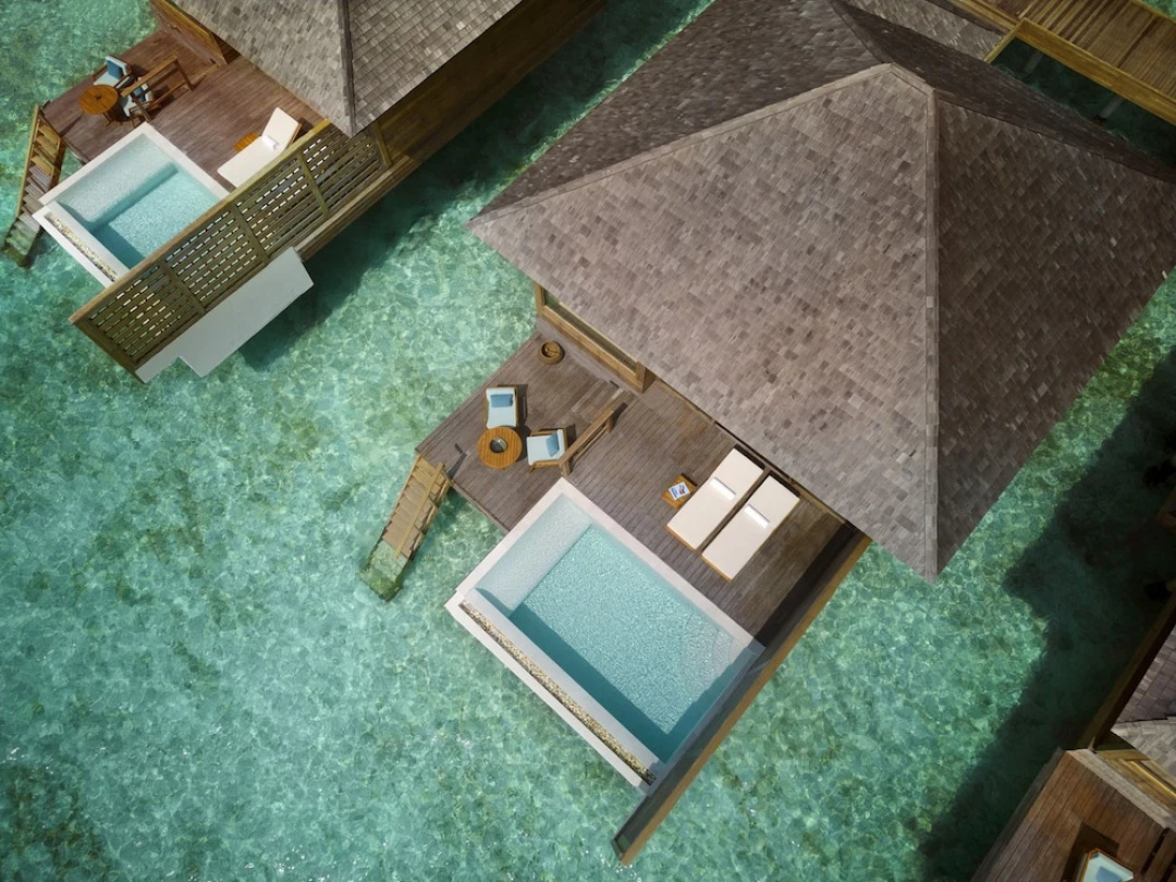 Anantara Veli Maldives Resort — the pool