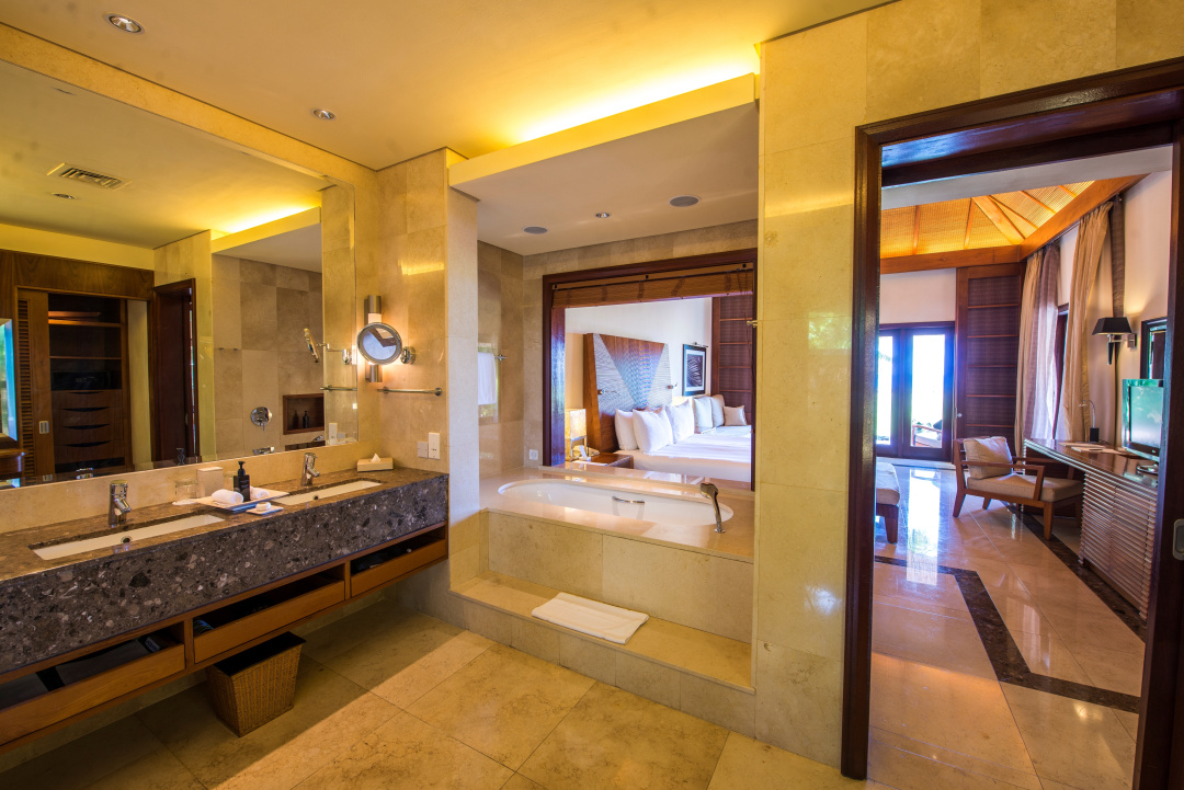 Shanti Maurice Resort & Spa