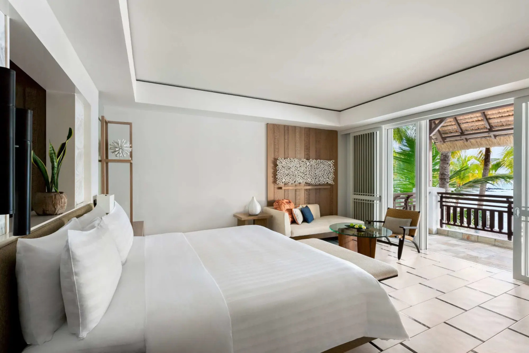 Shangri-La Le Touessrok — a room