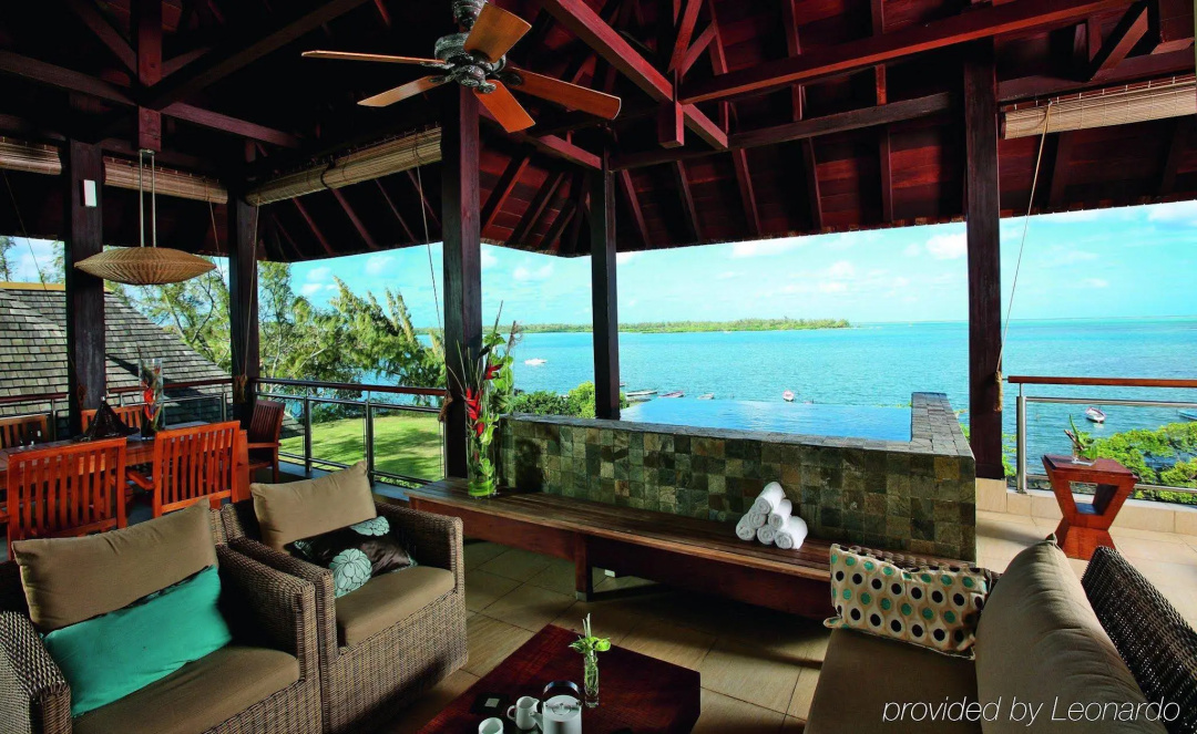 The Bay Club at Anahita — the grounds