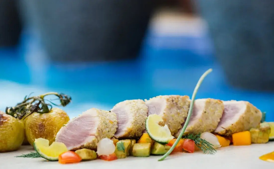 Yasawa Island Resort & Spa — the food